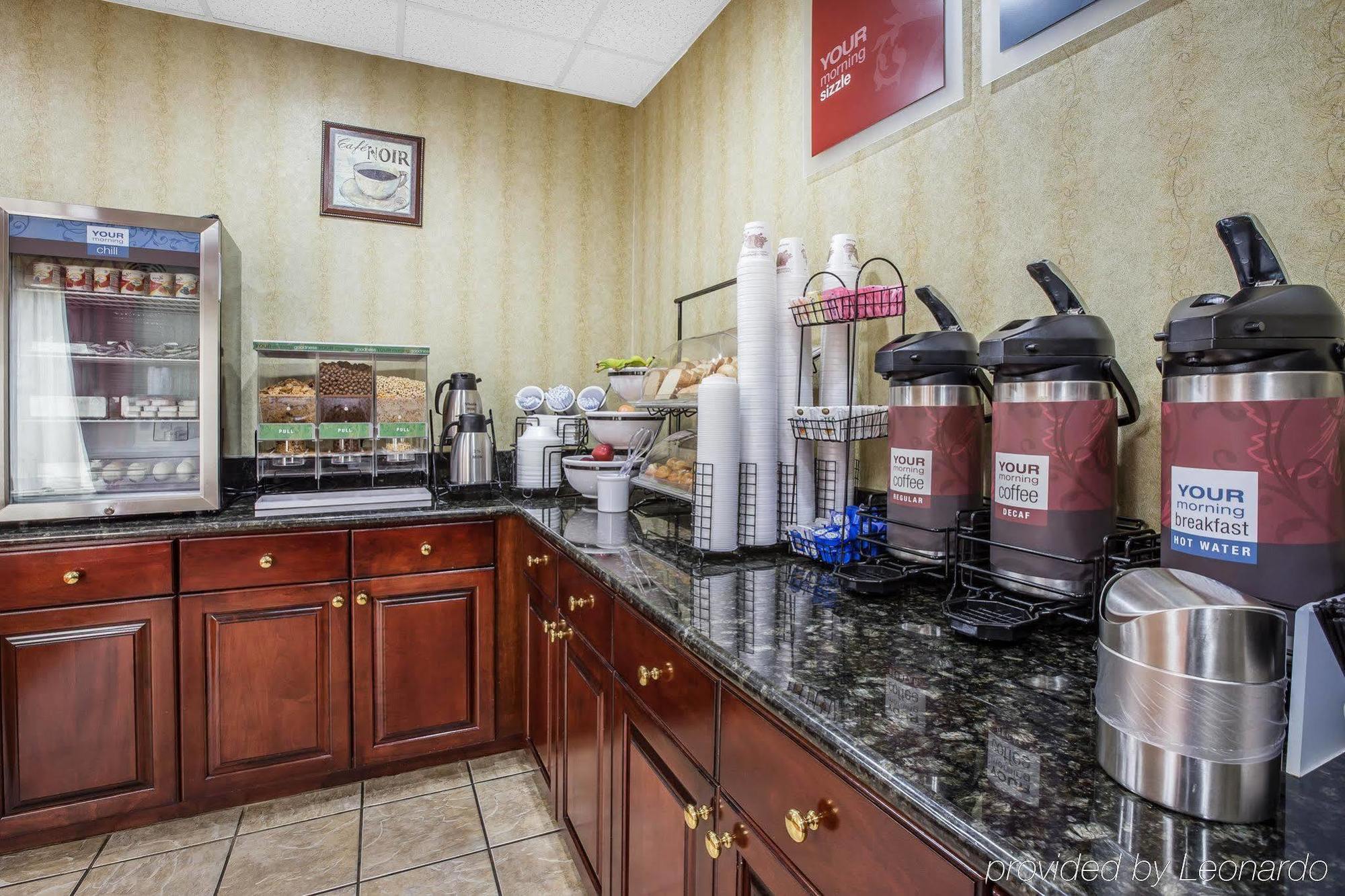 Comfort Inn & Suites Гриффин Экстерьер фото