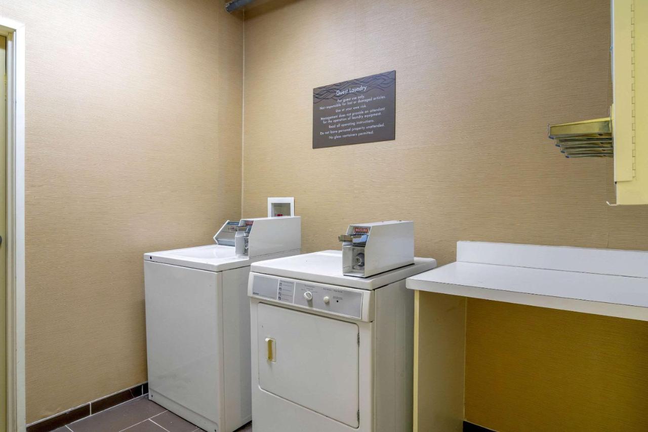 Comfort Inn & Suites Гриффин Экстерьер фото